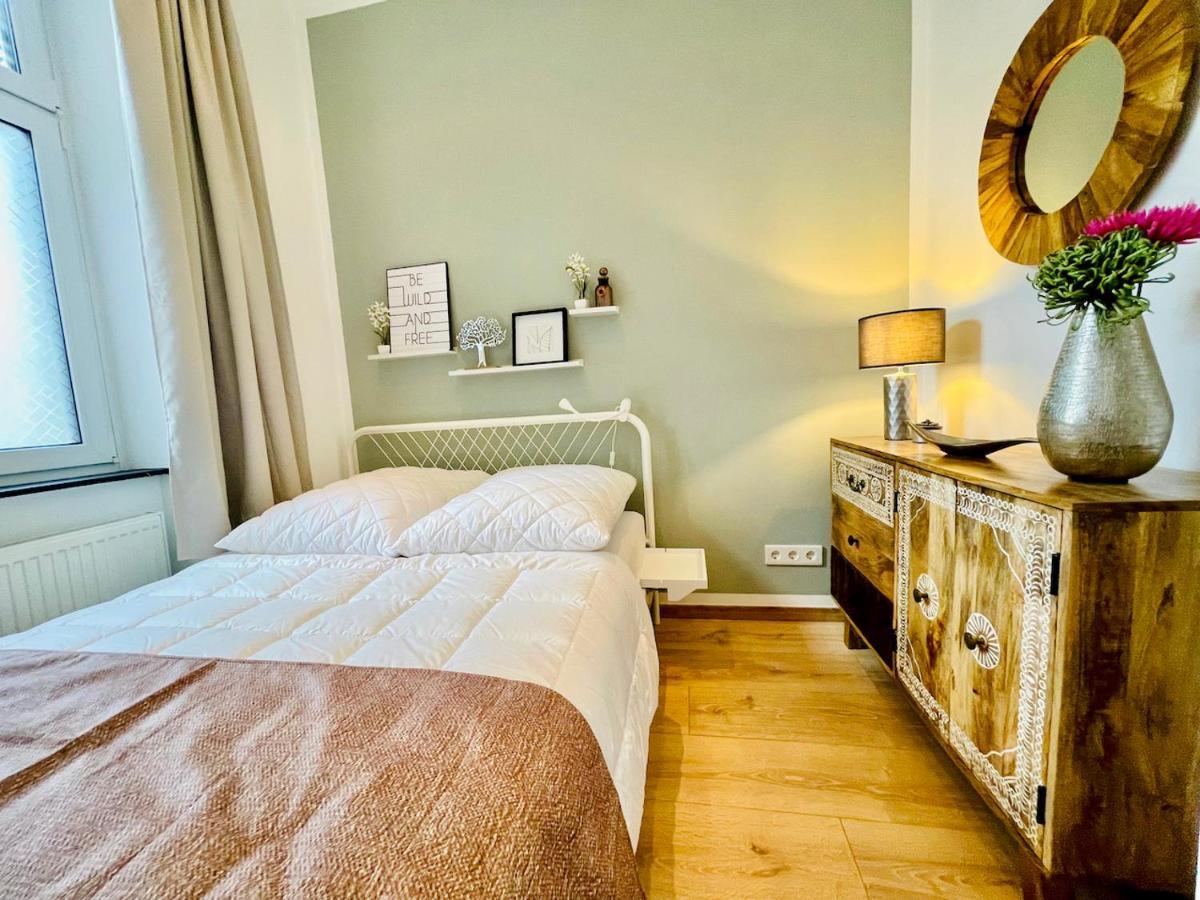 Colorful & Quiet Apartment In Beautiful Viennese Building ภายนอก รูปภาพ